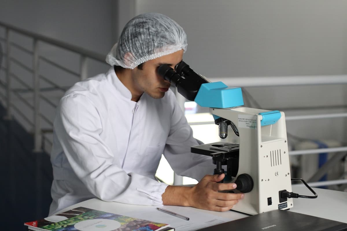 Higher Education Certificate (Biological Sciences)